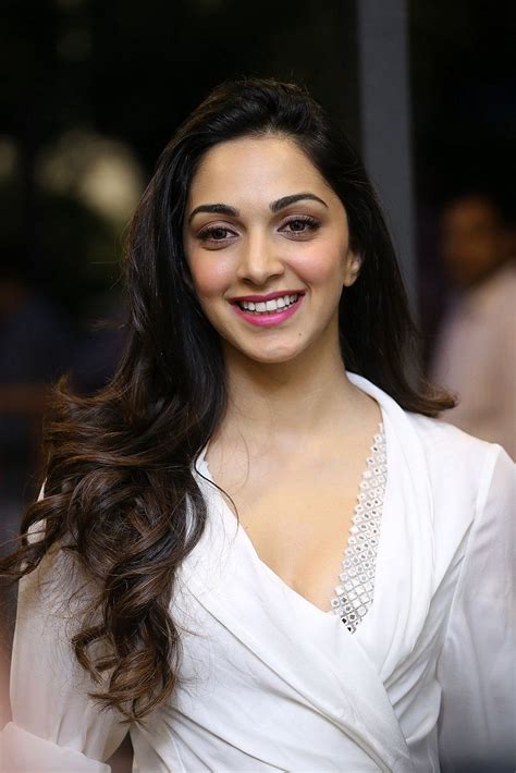 kiara videos|Kiara Advani .